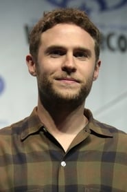 Iain De Caestecker